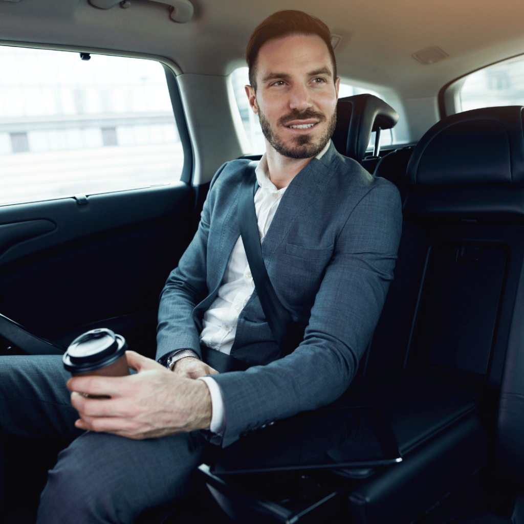 Book exemplary chauffeur rides – Punctual, paperless, and professional service​