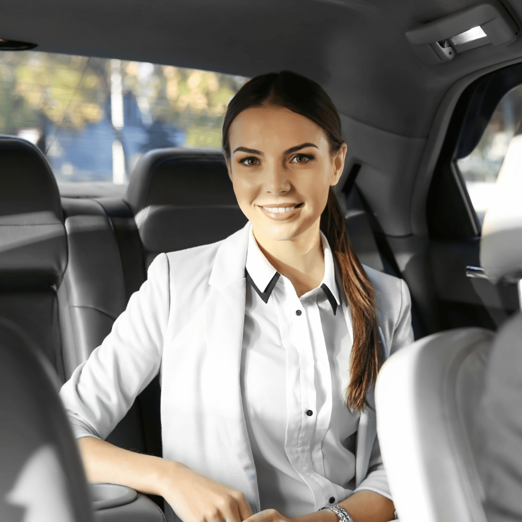 Premium chauffeur service – Ready to arrive at your doorsteps​